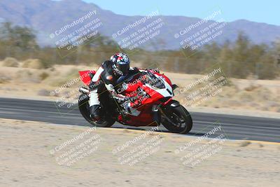 media/Jan-13-2025-Ducati Revs (Mon) [[8d64cb47d9]]/3-B Group/Session 3 (Turn 7 Inside)/